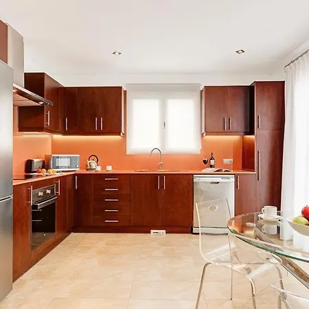 וילה Cala'n Blanes Sleeps 8 Pool Air Con Wifi קאלה אן בלאנס